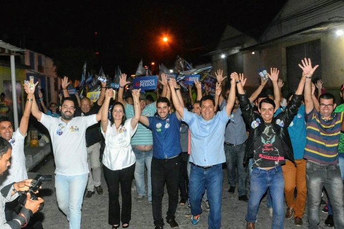 Baixão abraça candidaturas de Severino e Randerson Pessoa