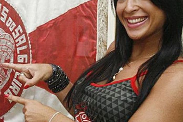 Priscila fez a festa na quadra do Salgueiro