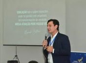 Marcelo Beltrão apresenta caso de Coruripe em congresso nacional de educação em Gramado/RS