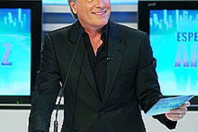 SS contra-ataca e leva Justus para o SBT