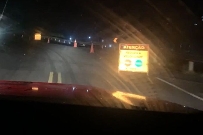 Vídeo: trecho da AL-220 está parcialmente interditado, devido a risco de desabamento