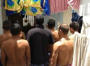 Dezessete presos estão encarcerados, quando deveriam apenas ser quatro