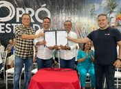 Prefeito de Anadia recebe novos veículos e investimentos do Governo do Estado
