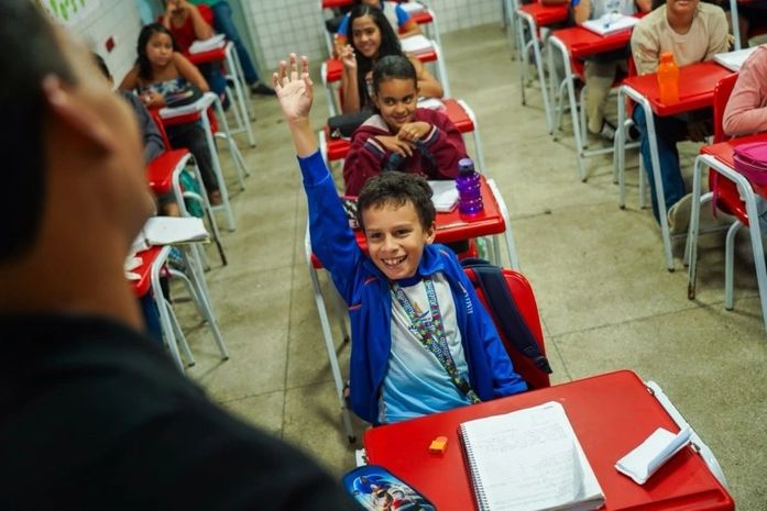 Programa da Semed fortalece diálogo e planeja novas melhorias em escola