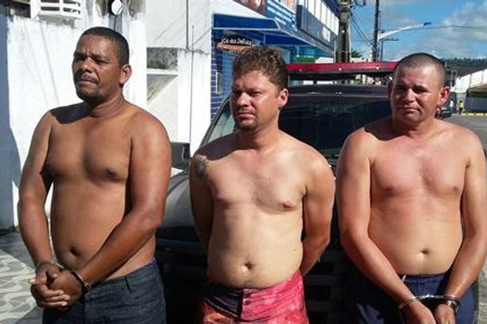 Operação integrada prende três e apreende armas em São Miguel dos Campos