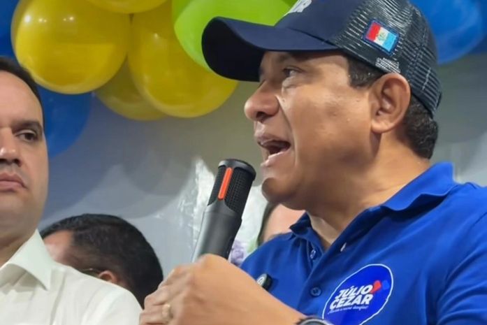 “Estou pronto, preparado e querendo Alagoas. Eis-me aqui!” Júlio Cezar impressiona com discurso forte em convenção do PSD