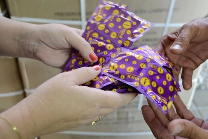 Sesau disponibiliza mais de 3 milhões de preservativos no Carnaval