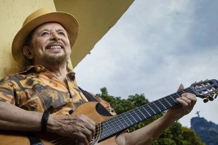 Geraldo Azevedo se apresenta no Teatro Gustavo Leite com ‘Voz e Violão’