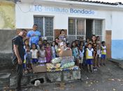Alunos arrecadam mais de uma tonelada e meia de donativos durante campanha solidária