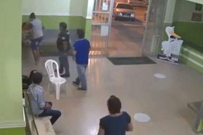De acordo com a Prefeitura do município, briga teria iniciado fora do hospital.
