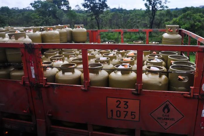 Beneficiários com NIS final 4 recebem Auxílio Gás nesta quinta-feira