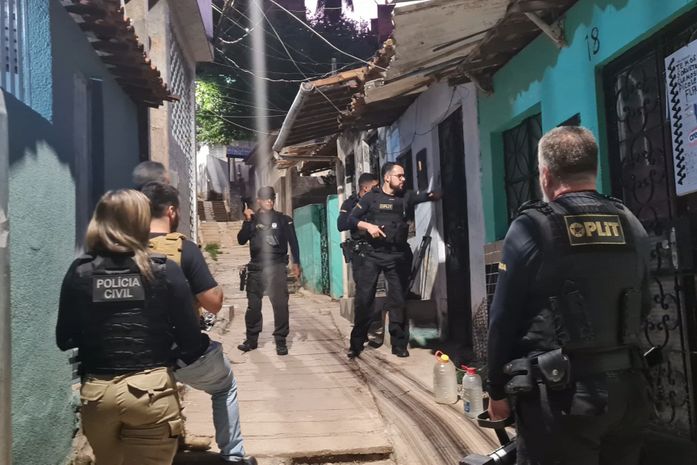 Operação contra estupro de vulnerável e pornografia infantil é realizada em Maceió