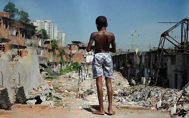 Mesmo com benefícios emergenciais, 1,4 mihão de alagoanos viviam em situação de pobreza em 2020, segundo IBGE