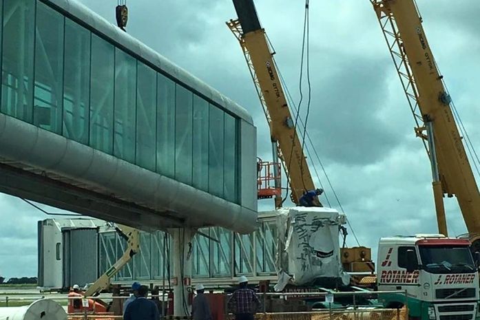 Fingers no Aeroporto Zumbi dos Palmares