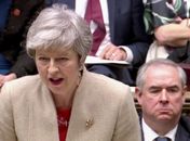 Primeira-ministra britânica anuncia renúncia