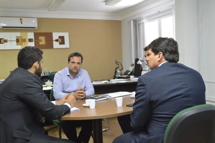 Reunião discute circunstâncias de mortes de pessoas em situação de rua