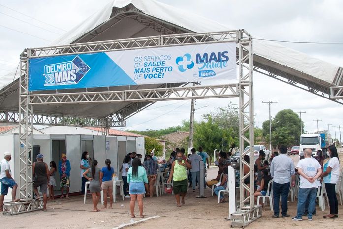 Primeiro dia do Delmiro Mais realiza 1.589 consultas, exames e procedimentos de saúde para a comunidade do Povoado Salgado