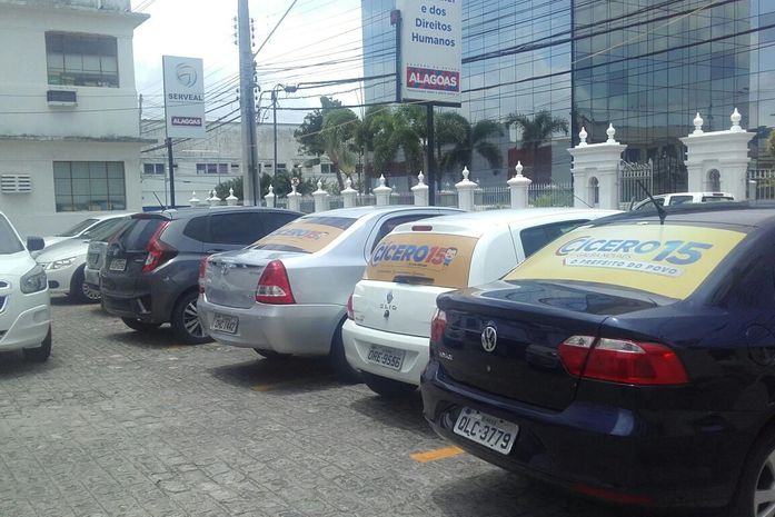 Veículos plotados pró-Cícero