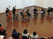 Projeto consiste na realização de concertos e recitais didáticos gratuitos