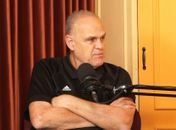 Morre Oscar Schmidt, lenda do basquete brasileiro