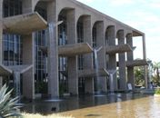 Grupo de trabalho vai discutir superendividamento das famílias