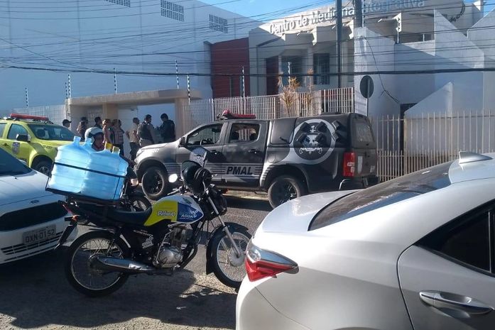 Assaltante invade clínica e faz funcionária refém durante assalto em Arapiraca