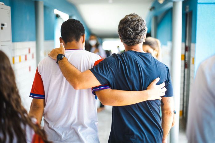 Lutar pelos jovens: mais que um dever, uma missão