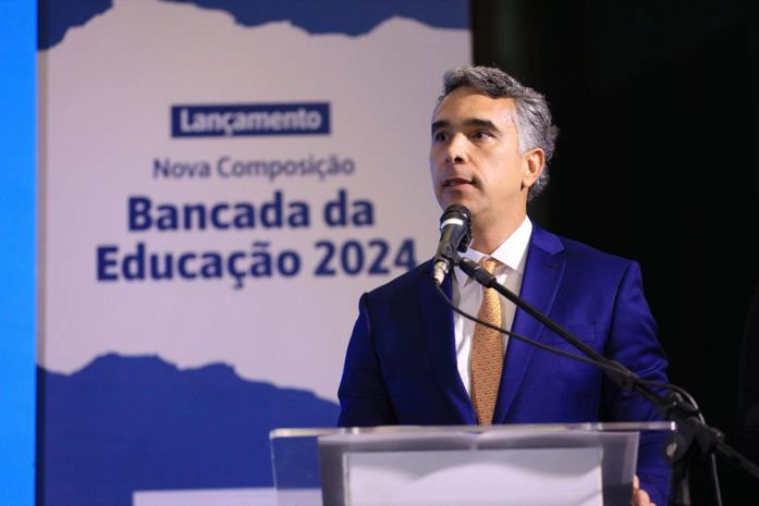 Deputado Rafael Brito celebra um ano à frente da Frente Parlamentar pela Educação com avanços na área