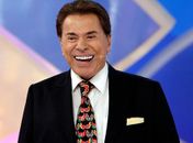 Silvio Santos recebe alta e descansa em casa