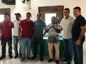 Prefeitura de Branquinha incentiva piscicultura com entrega de alevinos a pequenos produtores