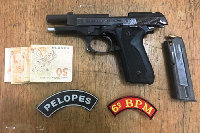 Pistola calibre 765 apreendida pelas equipes do 6º BPM