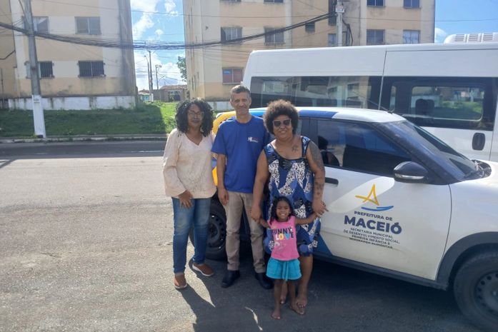 O Secretário Fernando Davino deu apoio significativo ao I Encontro de Saberes e Resistência Periféricas. Obrigada!