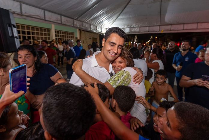 JHC entrega pavimentação da Avenida Gama Lins e realiza sonho de décadas de moradores da parte alta