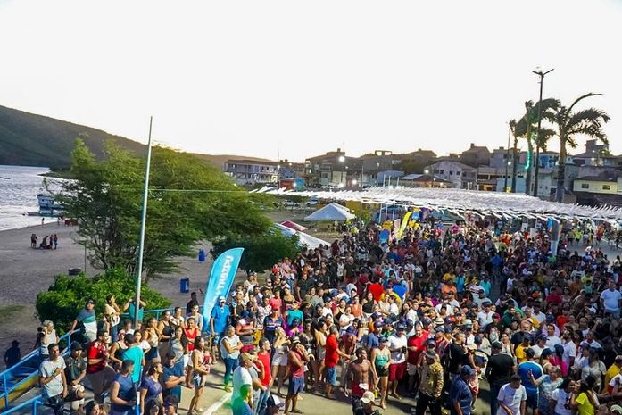 Traipuenses celebram 1º dia do ano e início do Verão + Traipu com festa na orla da cidade