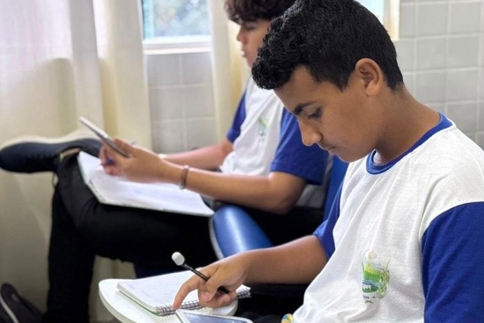 Com uso de tablets, Educação de Anadia aplica mais uma etapa da APAN - Avaliação Padronizada