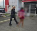 Vídeos: quatro suspeitos são presos e adolescente é apreendido pela morte de mulher em 'tribunal do crime'