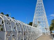 Equipamento de 32 metros de extensão vai refletir diferentes formas e cores, graças aos LEDs geométricos