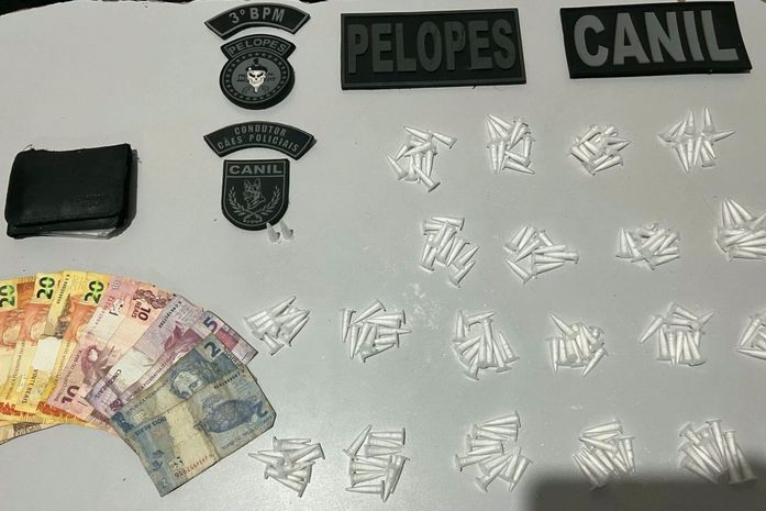 Homem é preso com mais de 200 pinos de cocaína e dinheiro escondidos em casa no Agreste