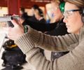 Folha de São Paulo: armas, mulheres, empoderamento e o complexo de vira-lata
