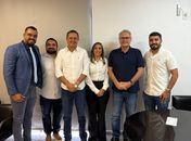 Senador Renan destaca administração de Mandú durante filiação de Fal e Vinicius