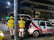 Homem é detido após agredir artista de rua na Orla de Pajuçara
