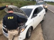 PRF em Alagoas prende homem que dirigia carro roubado com sinais de adulteração na BR 316