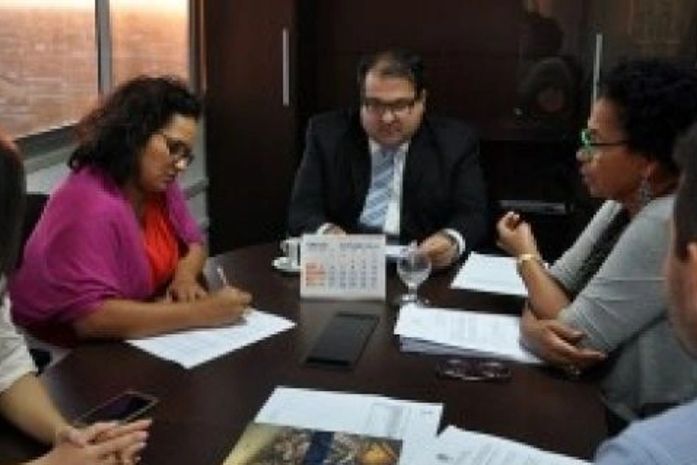 Para o Projeto da criação do Fundo Estadual para Igualdade Racial se tornar LEI, só falta sua assinatura. Assina Renan.