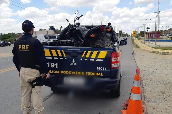 PRF prende homem por receptação na divisa entre Alagoas e Pernambuco