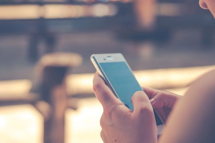 Descubra a forma mais fácil e rápida de recarregar o saldo do celular