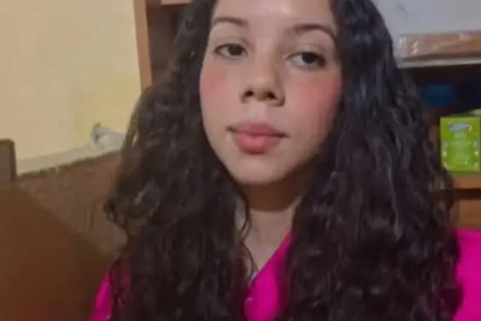 Mônica Zeferino dos Santos.