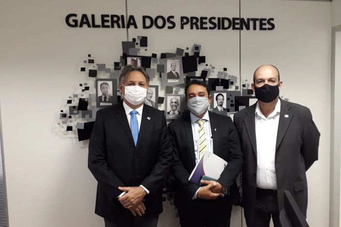 Presidente do Cosems/AL leva a Brasília preocupação dos municípios no enfrentamento à Covid-19