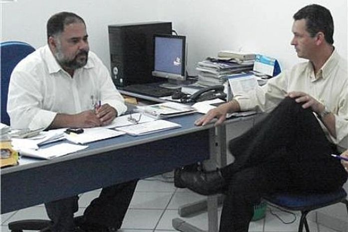 Prefeito do interior vai devolver hospital para o Estado