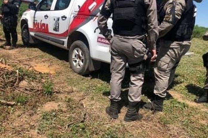 Corpo é encontrado com marcas de tiros em Maragogi