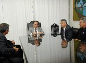 Renan recebe agradecimento de policiais federais por nova lei